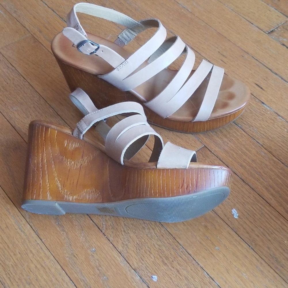 Wedges - Picture 2 of 2